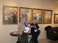 Guillermo Ferrández, junto a Collado en la presentación de la exposición "O carnaval da vida", en el Estudio 46. Ferrol 21/12/2011.