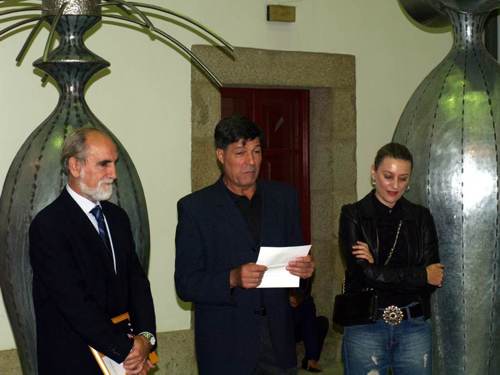 Manuel Patinha, visiblemente emocionado, dedica esta exposición
